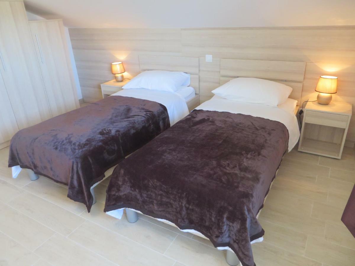 Luka Apartments Biograd Na Moru Exterior photo