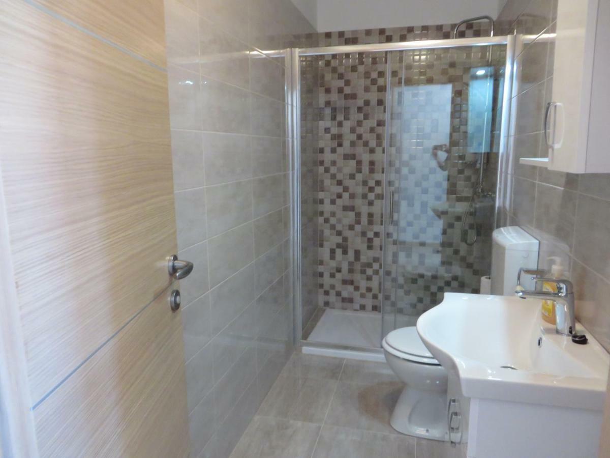 Luka Apartments Biograd Na Moru Exterior photo
