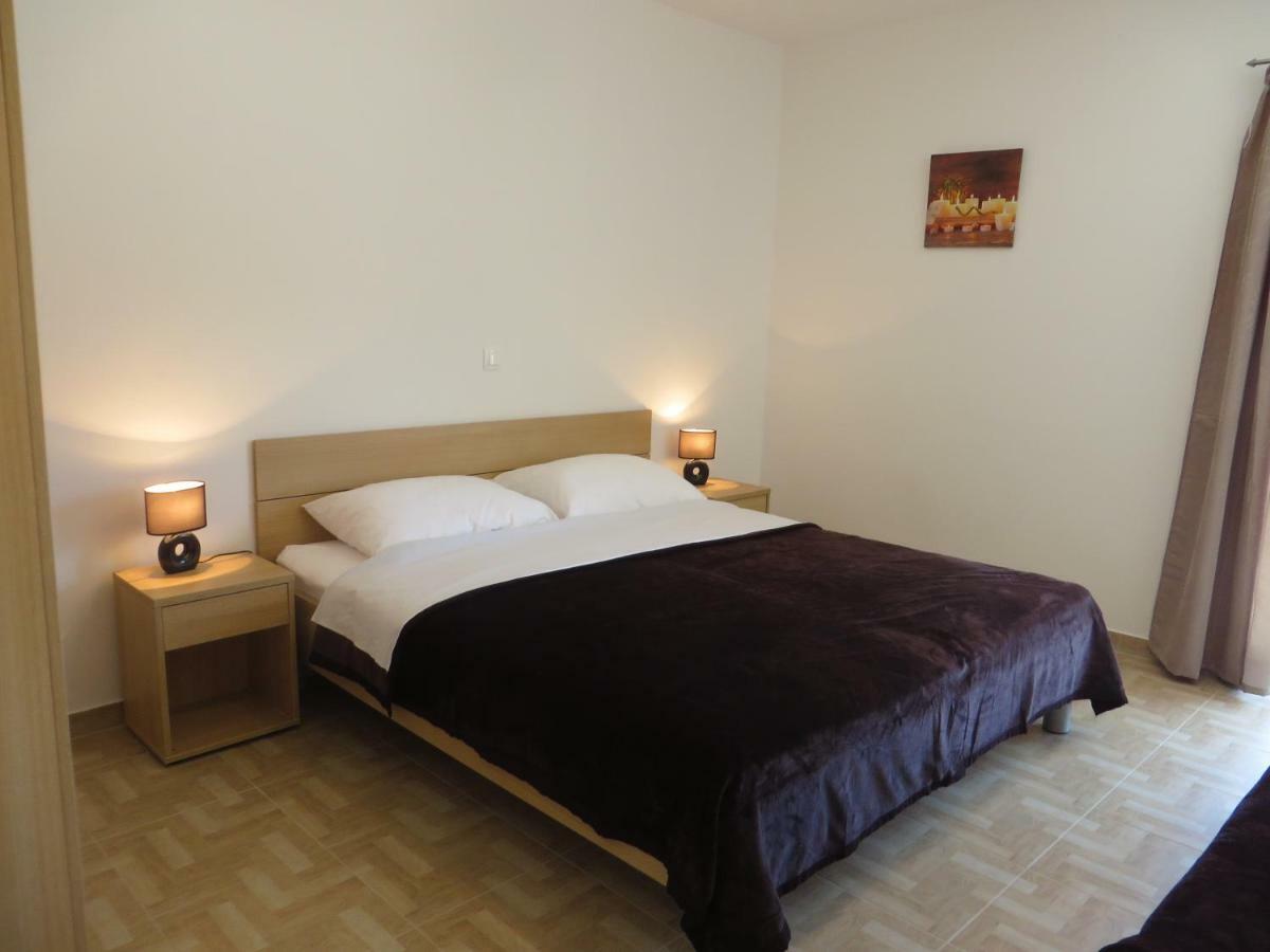 Luka Apartments Biograd Na Moru Exterior photo