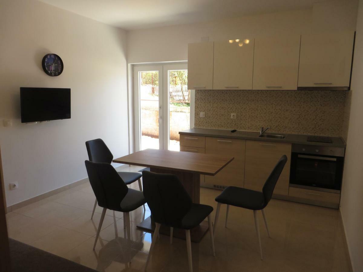 Luka Apartments Biograd Na Moru Exterior photo