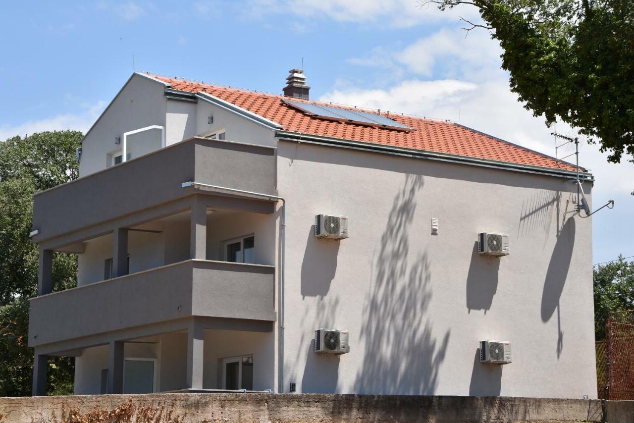 Luka Apartments Biograd Na Moru Exterior photo